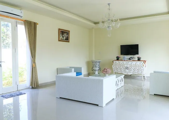 Royal Maharani Nusa Dua Вилла