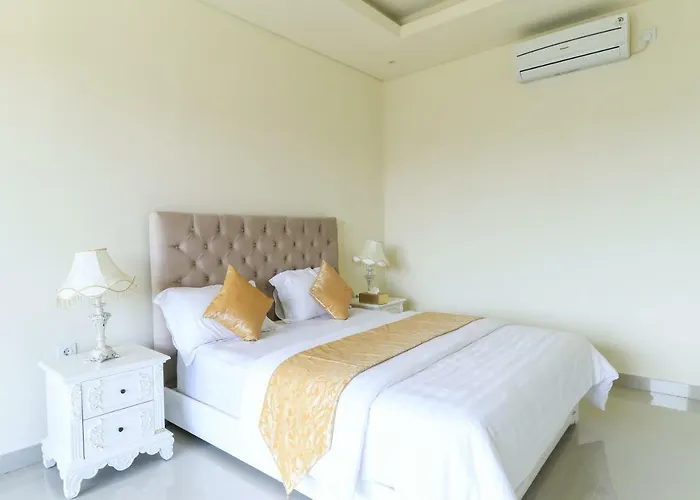 Вилла Royal Maharani Nusa Dua Нуса-Дуа